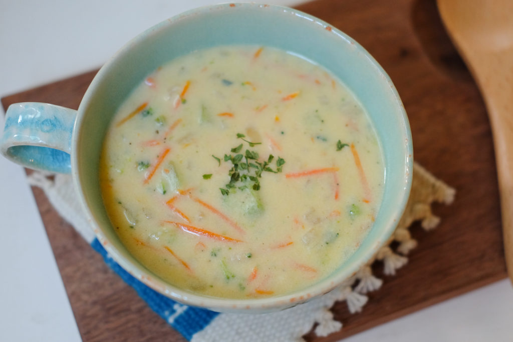 レシピ アメリカの定番 ブロッコリーとチェダーチーズのスープ ３６５日 おいしいものだけ