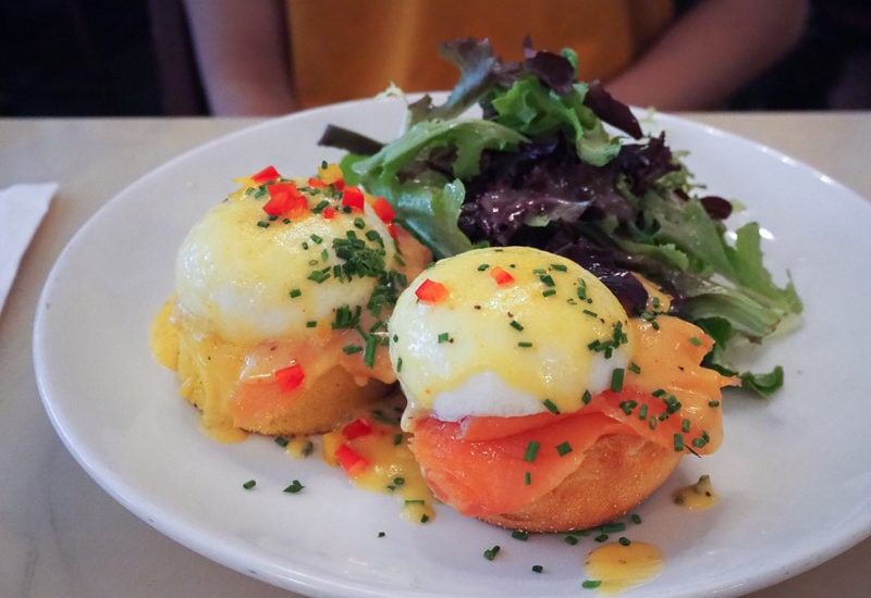 エッグベネディクト