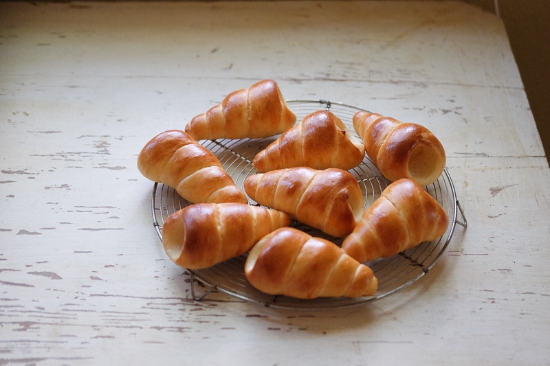 コルネ型で焼くパン