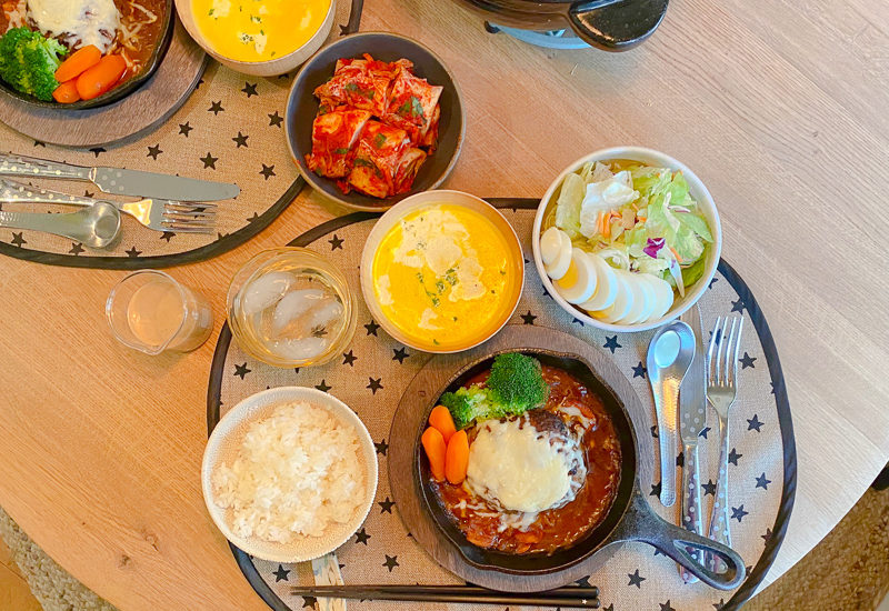 煮込みハンバーグランチ